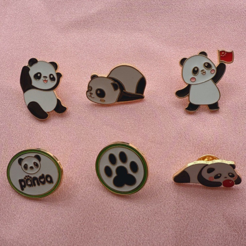 Party Supplies - 6 個漫画中国パンダバッジ秋/冬の衣類アクセサリーブローチ男性と女性のバックパック装飾ギフト