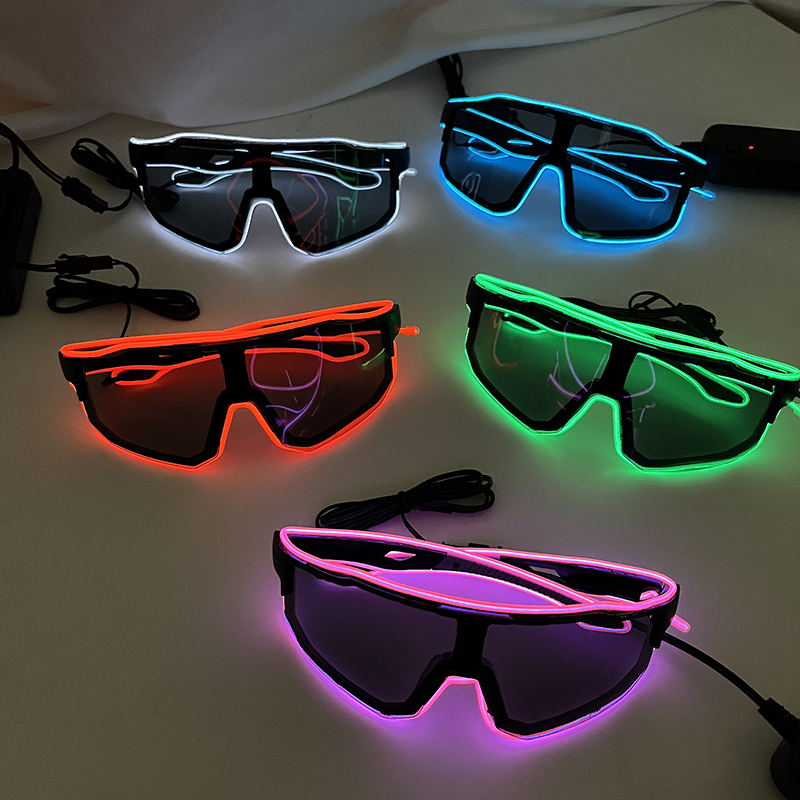 クールな防風LED点滅メガネ、光るアイウェア、夜のパーティー - Glow In The Dark Party Glasses のレビューと価格
