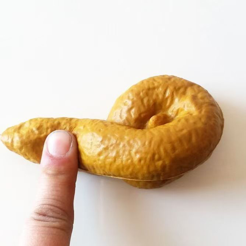 1個入り フェイク犬の糞 悪ふざけ ジョークグッズ エイプリ - Fake Poop Gag Gift のレビューと価格